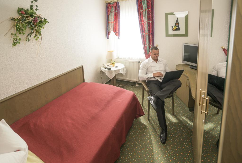 Das Fritz Hotel Schwerin Schoene Lage Im Gruenen Mit Regionaler Kueche Kostenfreien Parkplaetzen Und E Ladestation Exteriör bild